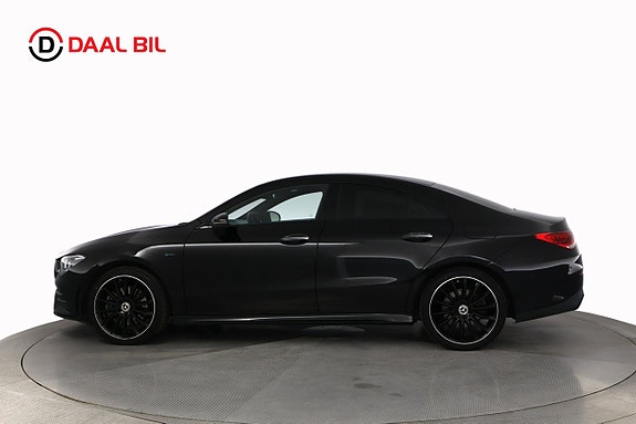 Mercedes-Benz CLA250 e 9 of 28