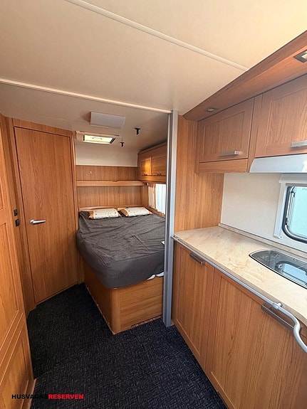 Knaus ROYALE 560 19 of 21