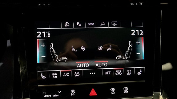 Audi Q8 e-tron 26 of 26