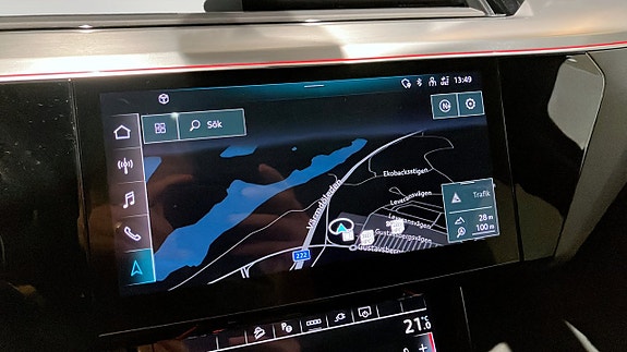 Audi Q8 e-tron 23 of 26