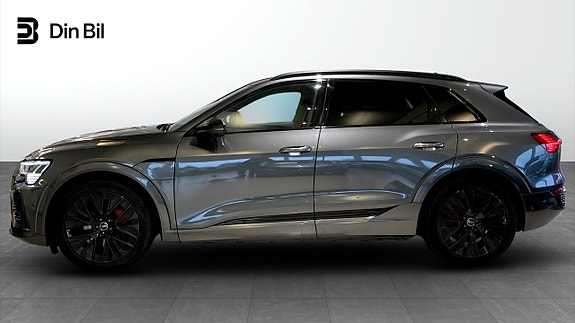 Audi Q8 e-tron 2 of 26
