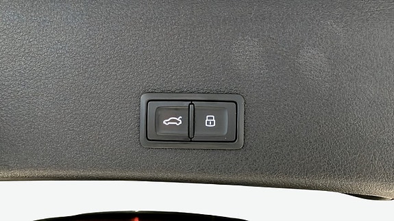 Audi Q8 e-tron 17 of 26