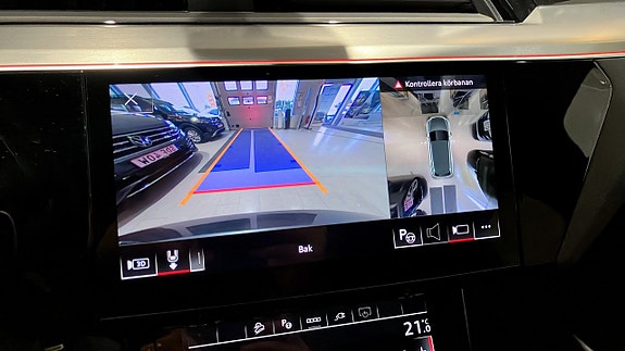 Audi Q8 e-tron 22 of 26