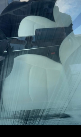 Tesla Model 3 3 of 4
