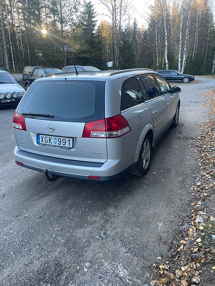 Opel Vectra 4 of 4