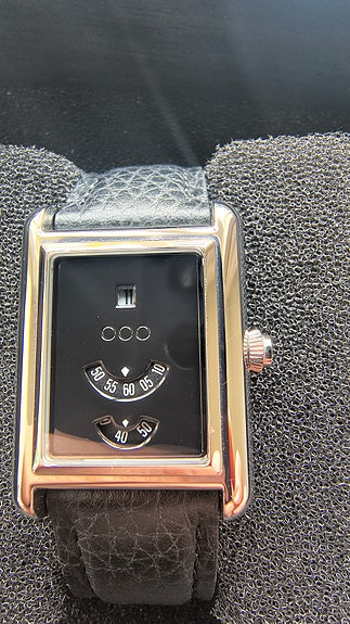 Product image 1 of 8