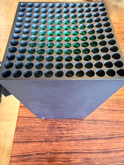 Product image 1 of 3