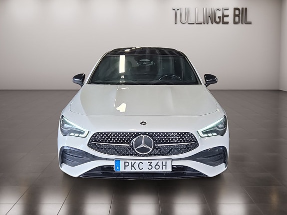 Mercedes-Benz CLA250 e 8 of 25