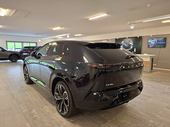 Mazda CX-6e 7 of 21