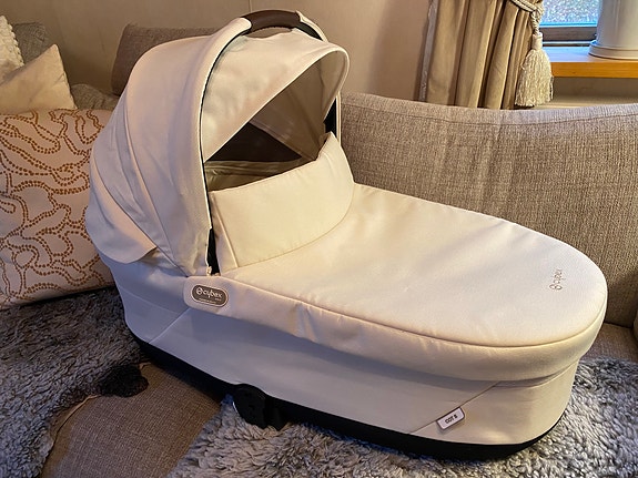 Product image 1 of 6