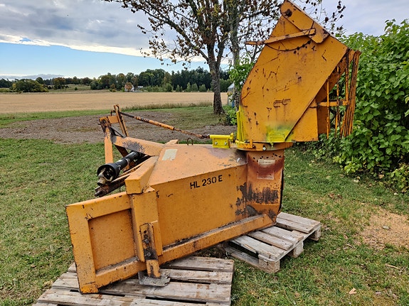 Snöslunga traktor