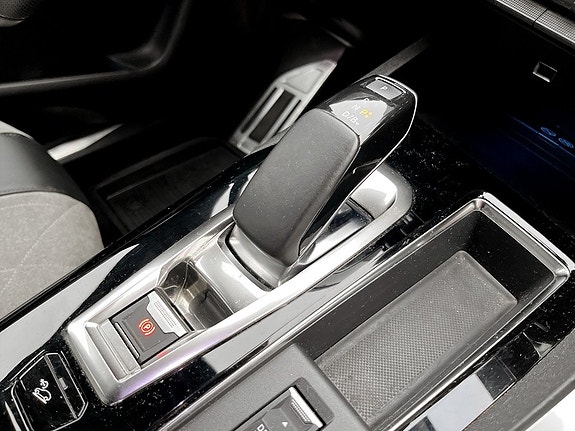 Peugeot 3008 10 of 15