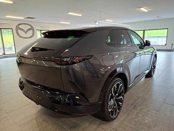 Mazda CX-6e 9 of 22
