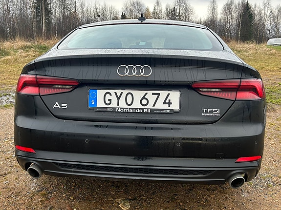 Audi A5 6 of 9