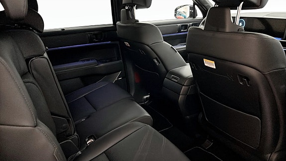 Hyundai Santa Fe 5 of 12