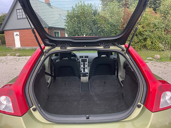 Volvo C30 8 of 19