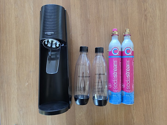 Product image 1 of 4
