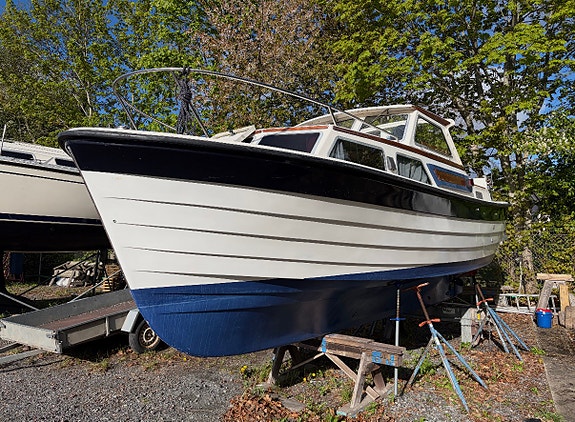 Saga 27 med 75hp Yanmar 2008 4 of 4
