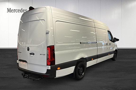 Mercedes-Benz Sprinter 317 4 of 21