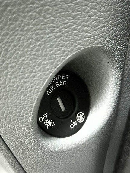 Nissan NV200 26 of 26