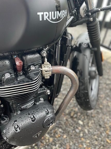 Triumph STREET TWIN 5 of 8