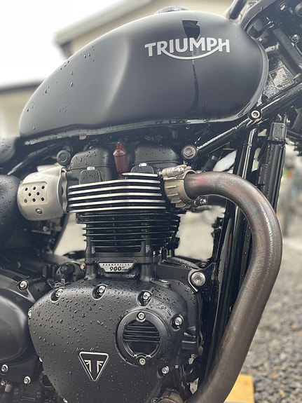 Triumph STREET TWIN 4 of 8