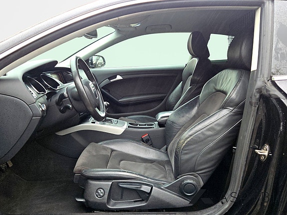 Audi a5 Coupé 2.0 TDI DPF quattro X Edition A-traktor GAS Ljud 9 of 12