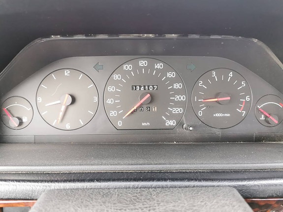 Volvo 740 7 of 9