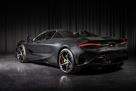 McLaren 750S 3 of 30