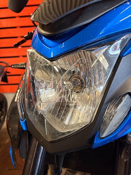 Suzuki GSX-S750 2019 4 of 7