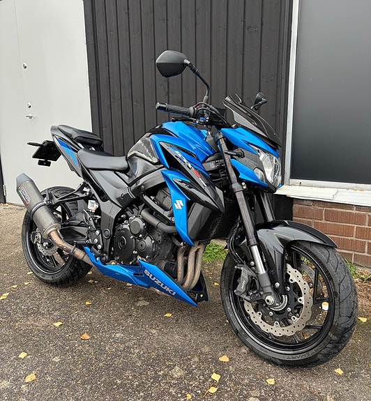 Suzuki GSX-S750 2019 3 of 7