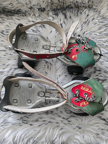 Product image 1 of 4