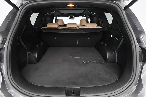 Hyundai Santa Fe 19 of 30