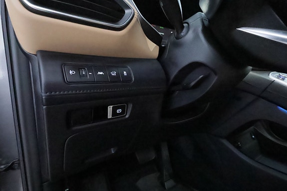 Hyundai Santa Fe 22 of 30