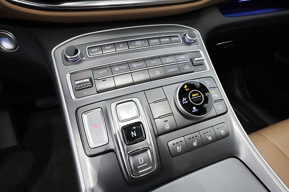 Hyundai Santa Fe 27 of 30
