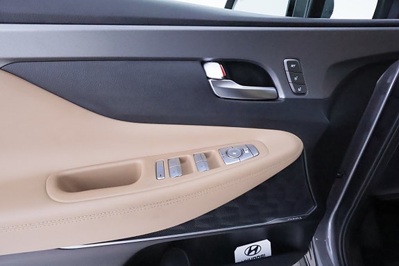 Hyundai Santa Fe 20 of 30