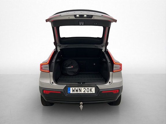 Volvo C40 17 of 30