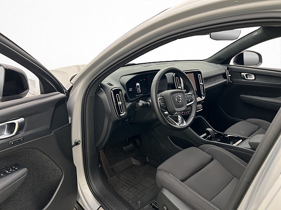 Volvo C40 22 of 30