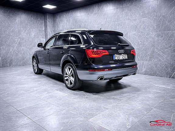 Audi Q7 5 of 30