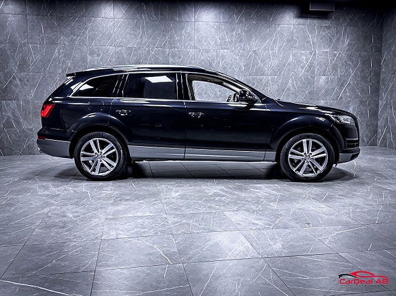 Audi Q7 8 of 30