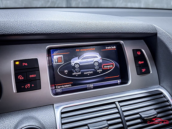 Audi Q7 28 of 30