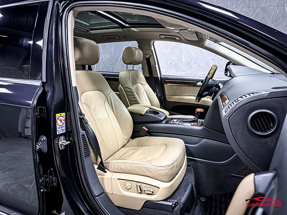 Audi Q7 15 of 30
