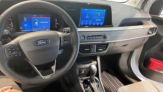 Ford Courier 4 of 12