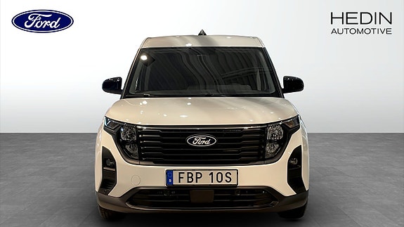 Ford Courier 8 of 12