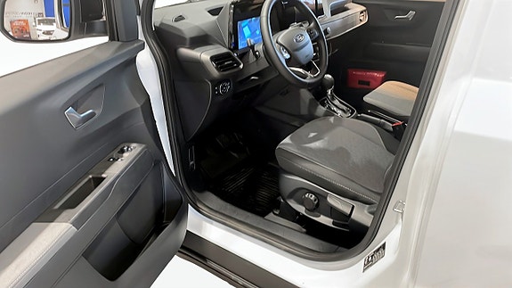 Ford Courier 11 of 12