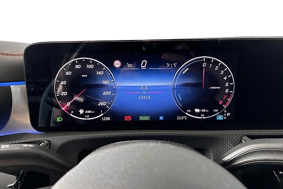 Mercedes-Benz CLA250 e 5 of 24