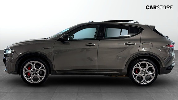 Alfa Romeo Tonale 6 of 26