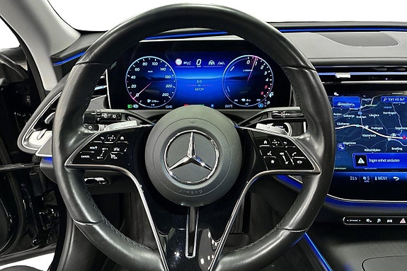 Mercedes-Benz E300 de 16 of 29