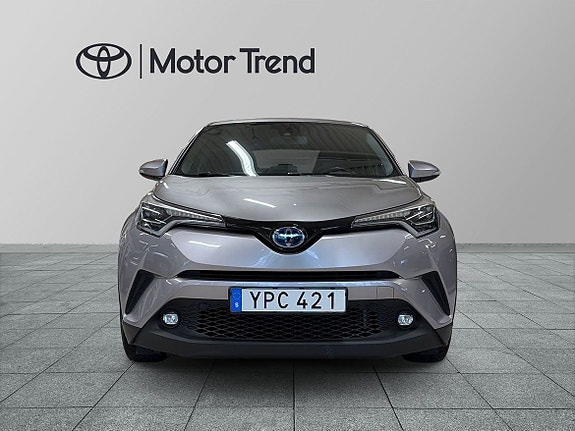 Toyota C-HR 6 of 21