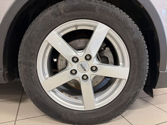 Toyota C-HR 14 of 21
